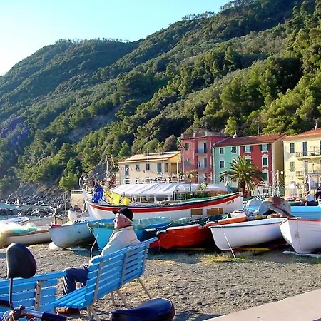 Casa Borgo Ponente, Affacciata Sul Mare *